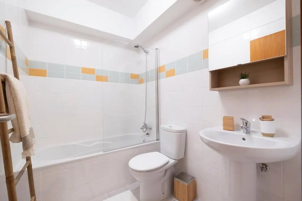 Wings Apartment Ce By Galmi Santa Cruz  Santa Cruz (Madeira)