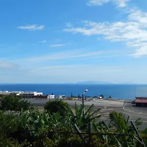 Vakantiehuis Madalena Vista Mar Cwifi, Santa Cruz (Madeira)